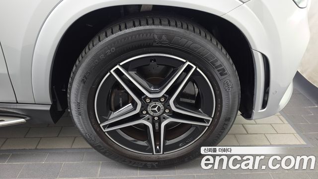 Mercedes-Benz GLE-Class 2021 — photo 7