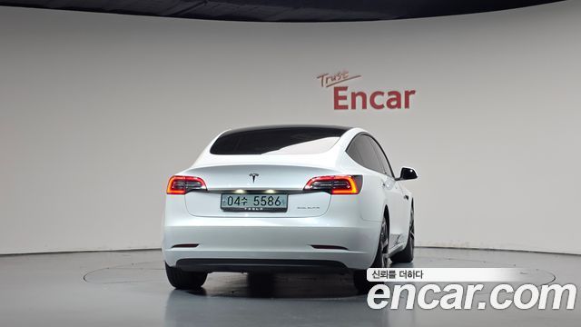 Tesla Model 3 2022 — photo 4