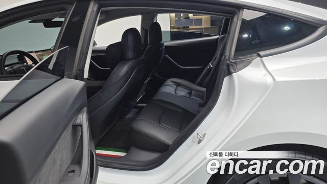Tesla Model 3 2022 — photo 17