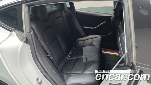 Tesla Model 3 2022 — photo 18