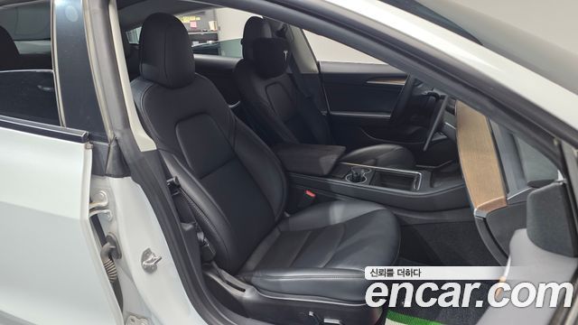 Tesla Model 3 2022 — photo 16
