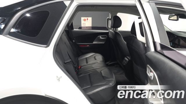 Kia Niro 2023 — photo 18