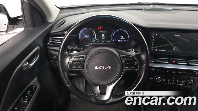 Kia Niro 2023 — photo 19