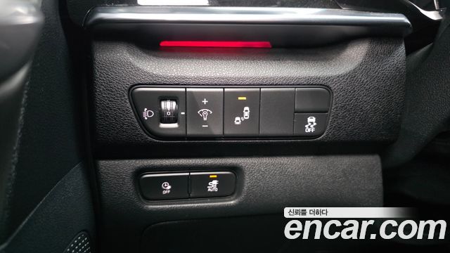 Kia Niro 2023 — photo 23