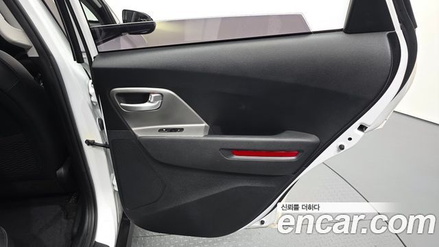 Kia Niro 2023 — photo 15