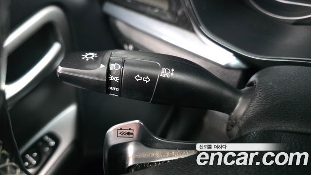 Kia Niro 2023 — photo 28