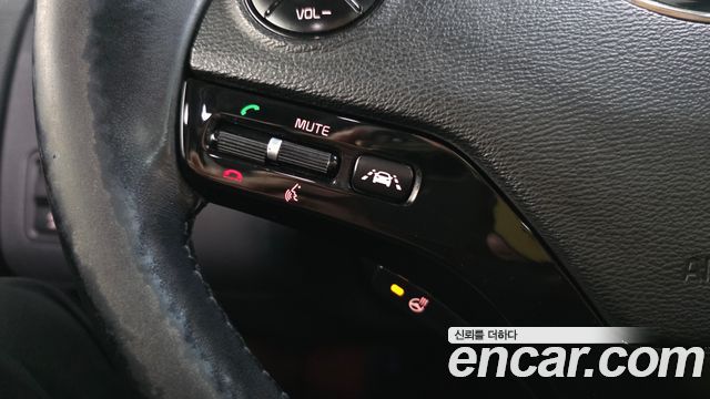 Kia K9 2015 — photo 16