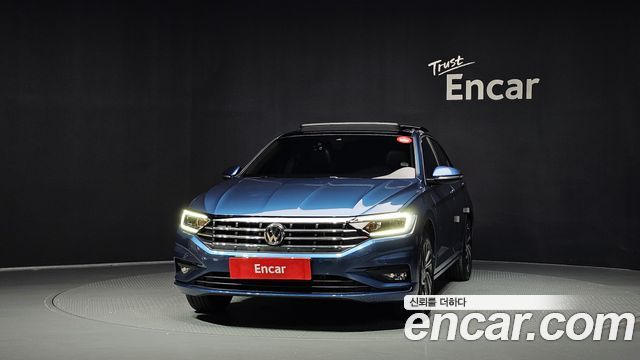 Volkswagen Jetta 2021 — photo 3