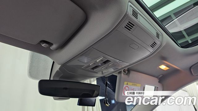 Volkswagen Jetta 2021 — photo 26