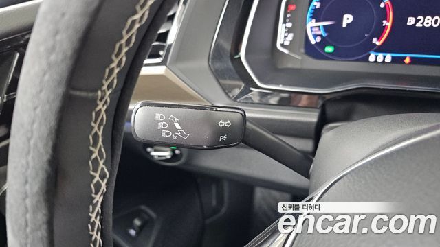 Volkswagen Jetta 2021 — photo 27