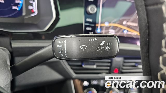 Volkswagen Jetta 2021 — photo 29
