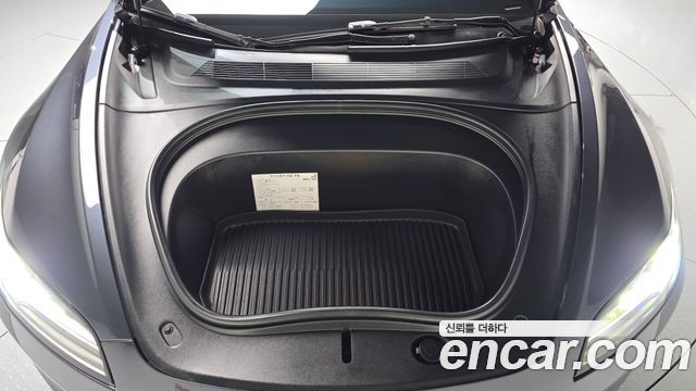 Tesla Model 3 2025 — photo 6