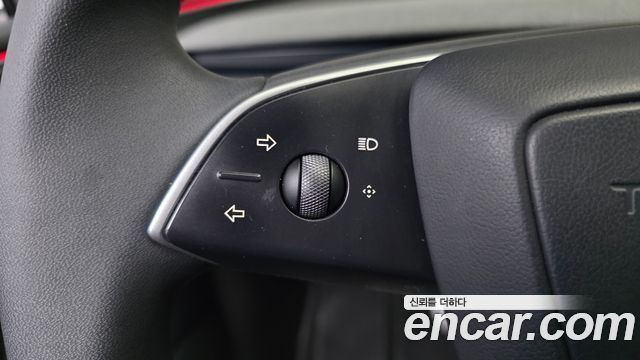 Tesla Model 3 2025 — photo 23