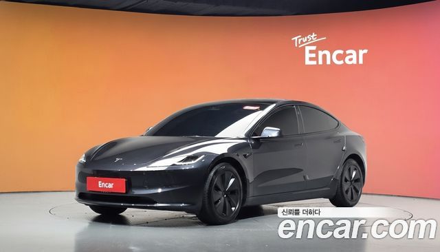 Tesla Model 3 2025 — photo 1