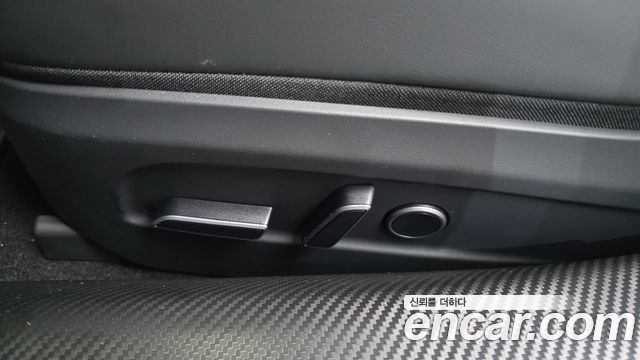 Tesla Model 3 2025 — photo 31