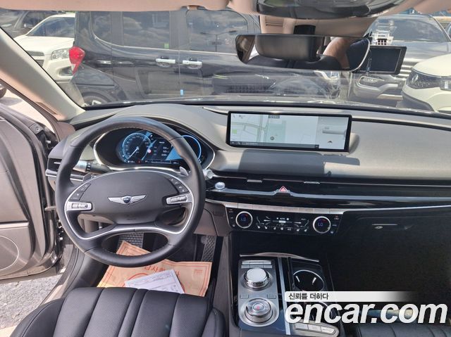 Genesis G80 2023 — photo 10