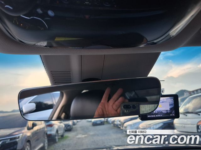 Genesis G80 2023 — photo 13