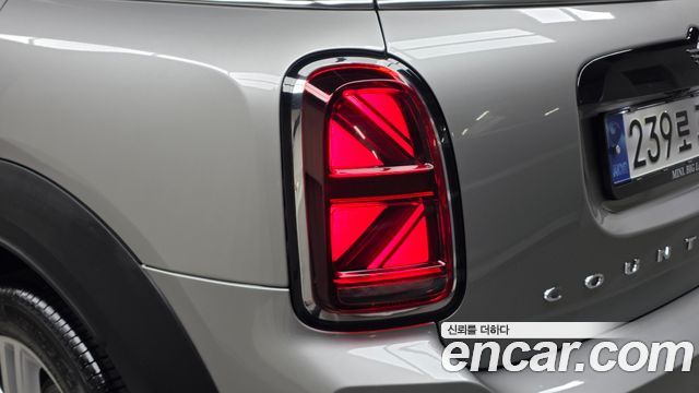 Mini Countryman 2023 — photo 9