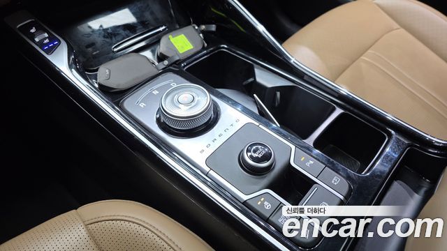 Kia Sorento 2024 — photo 9