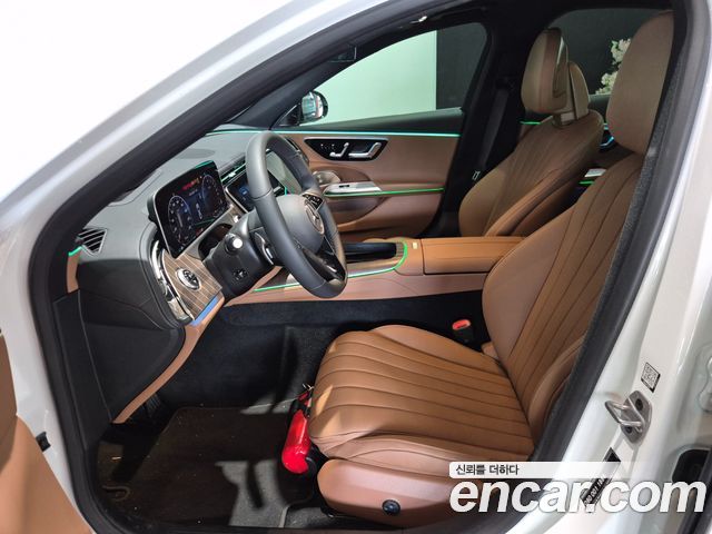Mercedes-Benz E-Class 2026 — photo 10