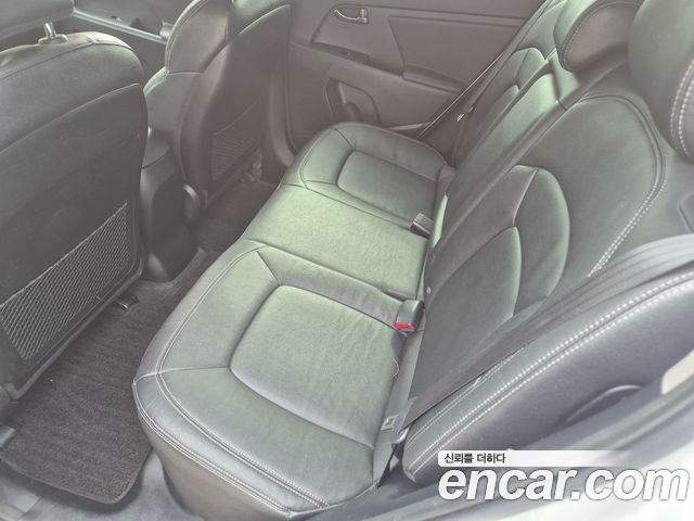 Kia Sportage 2011 — photo 12