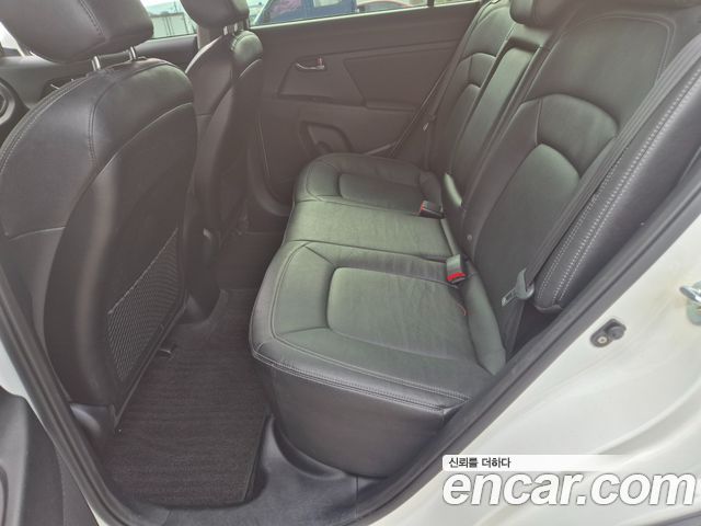Kia Sportage 2011 — photo 13