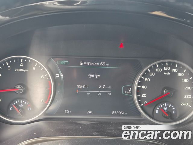Kia Seltos 2023 — photo 8