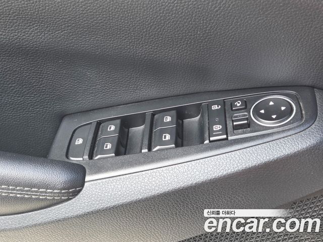 Kia Seltos 2023 — photo 12