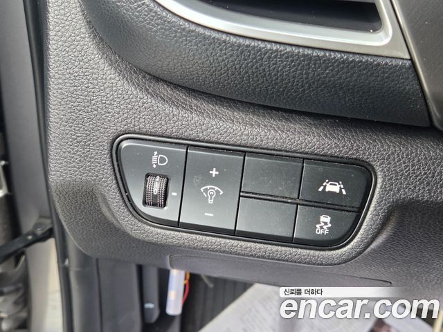 Kia Seltos 2023 — photo 13