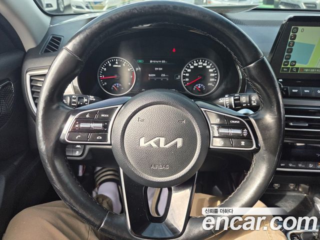 Kia Seltos 2023 — photo 14
