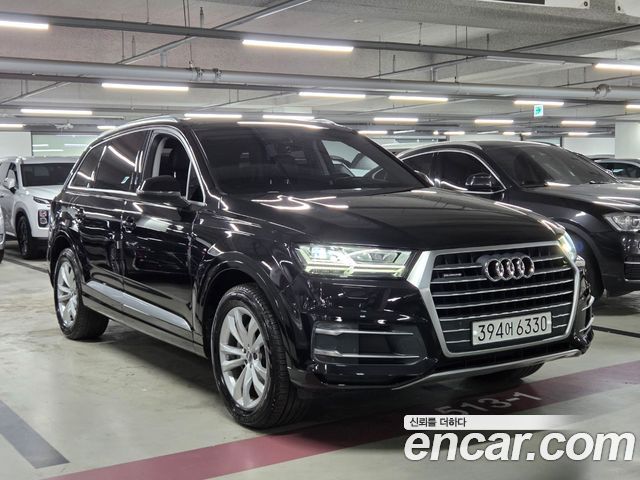 Audi Q7 2019 — photo 3
