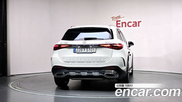 Mercedes-Benz GLC-Class 2024 — photo 4
