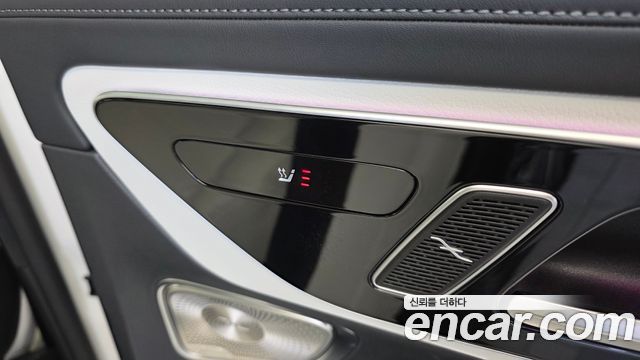 Mercedes-Benz GLC-Class 2024 — photo 24