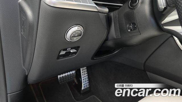 Mercedes-Benz GLC-Class 2024 — photo 29