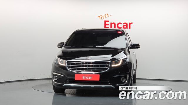 Kia Canival 2016 — photo 3