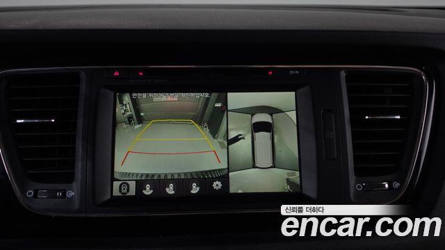 Kia Canival 2016 — photo 20