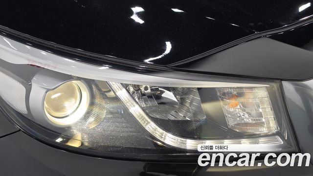 Kia Canival 2016 — photo 8