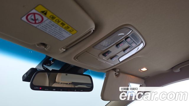 Kia Canival 2016 — photo 27