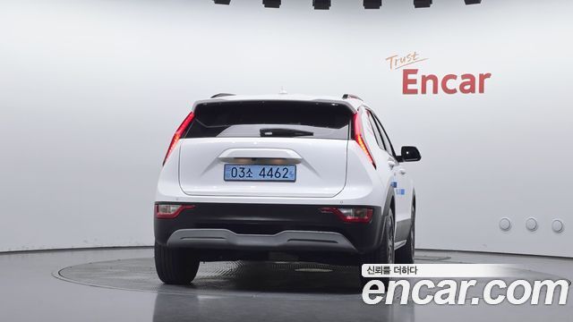 Kia Niro 2023 — photo 4