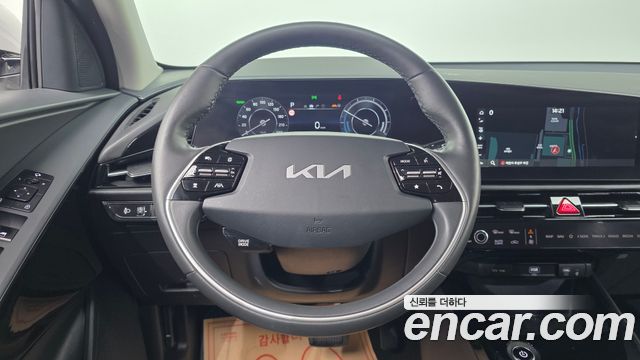 Kia Niro 2023 — photo 20
