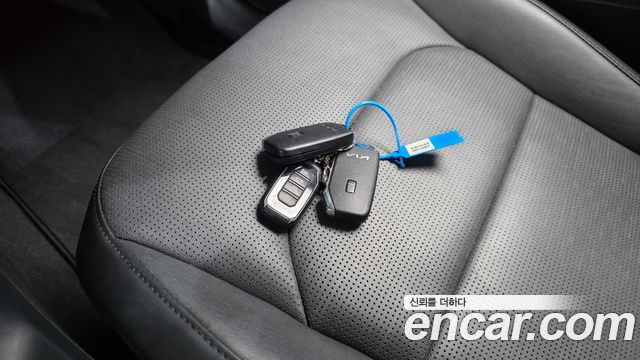 Kia Niro 2023 — photo 22