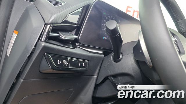 Kia Niro 2023 — photo 27