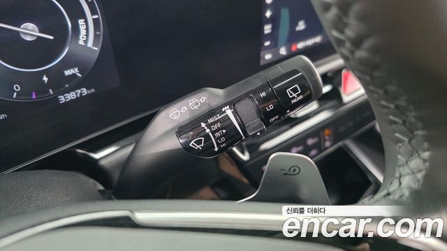 Kia Niro 2023 — photo 28