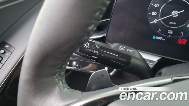 Kia Niro 2023 — photo 29