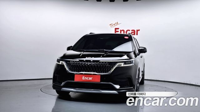 Kia Canival 2021 — photo 3
