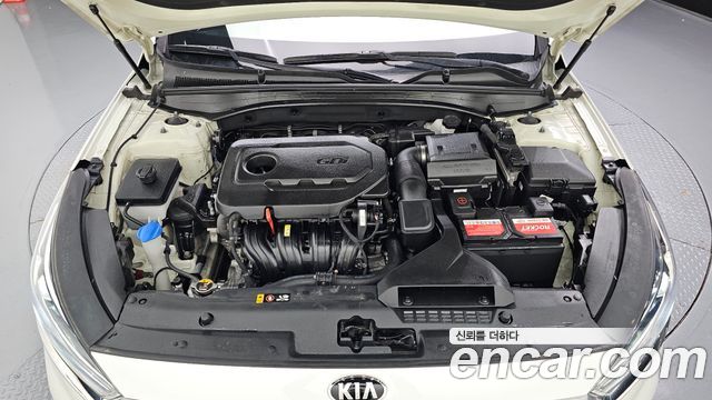 Kia K7 2018 — photo 6