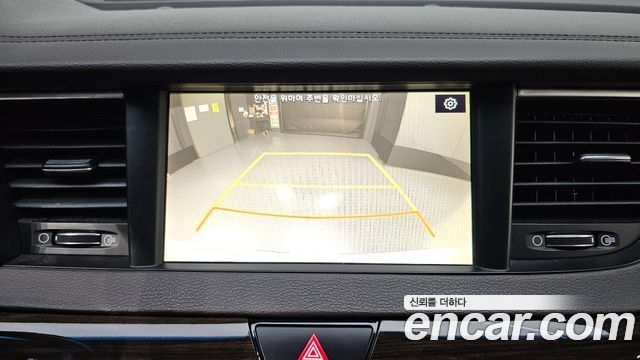 Kia K7 2018 — photo 17