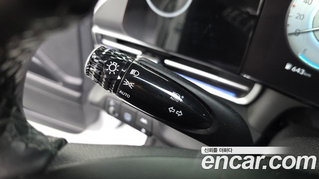 Hyundai AVANTE 2021 — photo 29