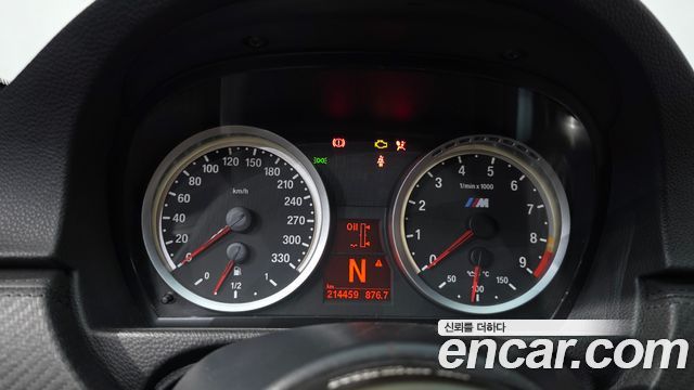 BMW M3 2011 — photo 8