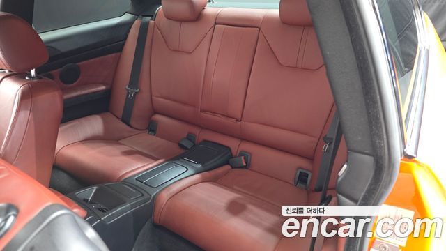 BMW M3 2011 — photo 11